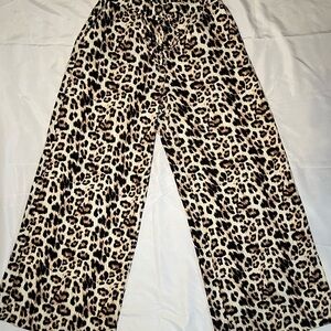 Zara Beige and Black Leopard Print Wide Leg Pants| Medium